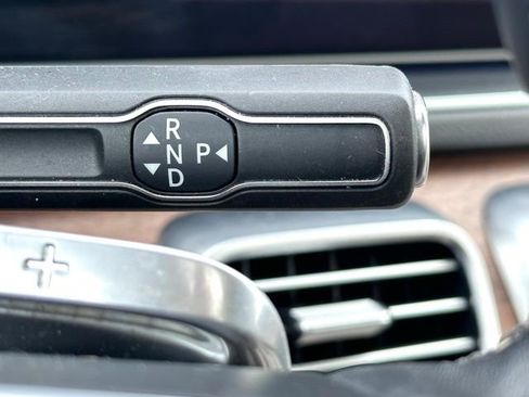 Certified 2025 Mercedes-Benz GLE 350 4MATIC image 15