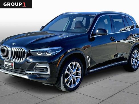 Used 2023 BMW X5 xDrive40i w/ Climate Comfort Package image 1