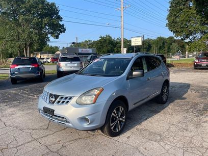 Used 2015 Nissan Rogue S w/ Convenience Package