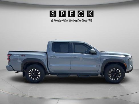 Used 2023 Nissan Frontier PRO-4X w/ Technology Package AWD/4WD image 6