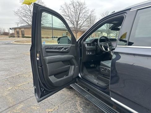 Used 2023 GMC Yukon Denali w/ LPO, Floor Liner Package image 24