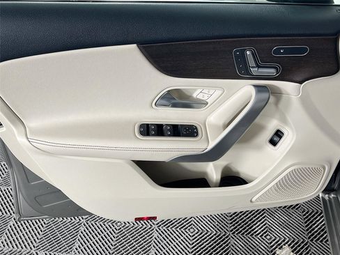Certified 2019 Mercedes-Benz A 220 4MATIC image 17