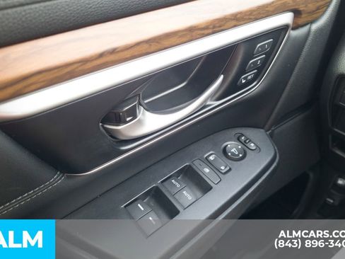 Used 2020 Honda CR-V Touring image 33