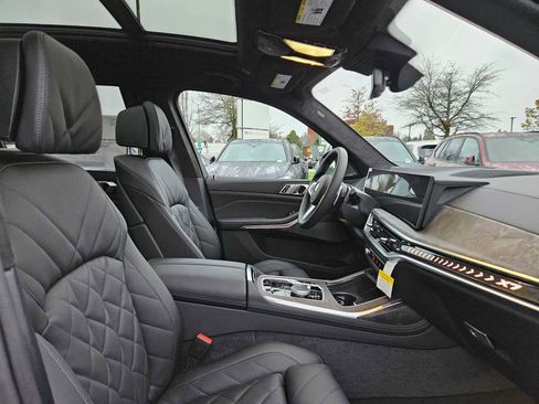 New 2026 BMW X7 xDrive40i w/ M Sport Package image 11