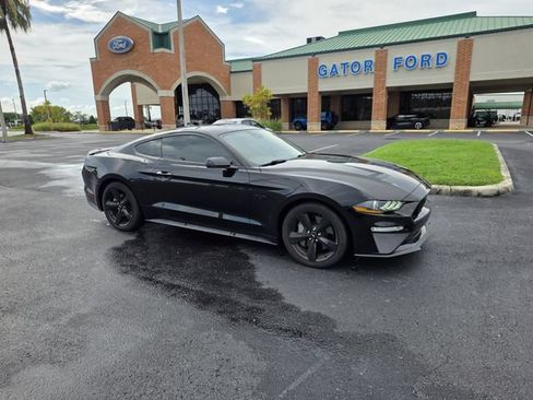Used 2023 Ford Mustang GT Premium w/ Equipment Group 401A RWD image 2