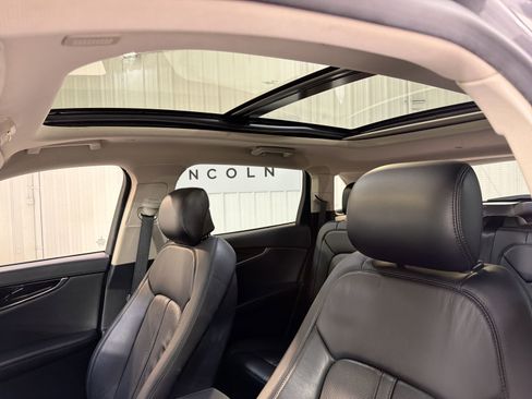 Used 2022 Lincoln Nautilus Reserve w/ Equipment Group 201A image 24