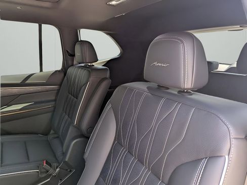 New 2026 Buick Enclave Avenir w/ Super Cruise Package image 15