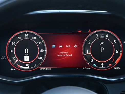 Used 2025 Jaguar F-PACE R-Dynamic S image 17