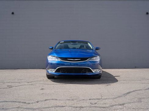 Used 2016 Chrysler 200 C image 10