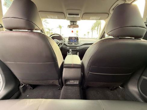 New 2025 Nissan Altima 2.5 SR image 13