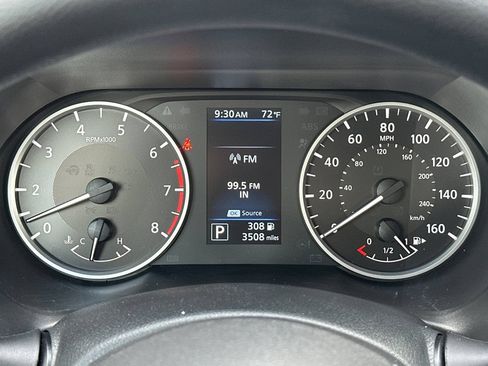 Used 2025 Nissan Sentra S FWD image 20