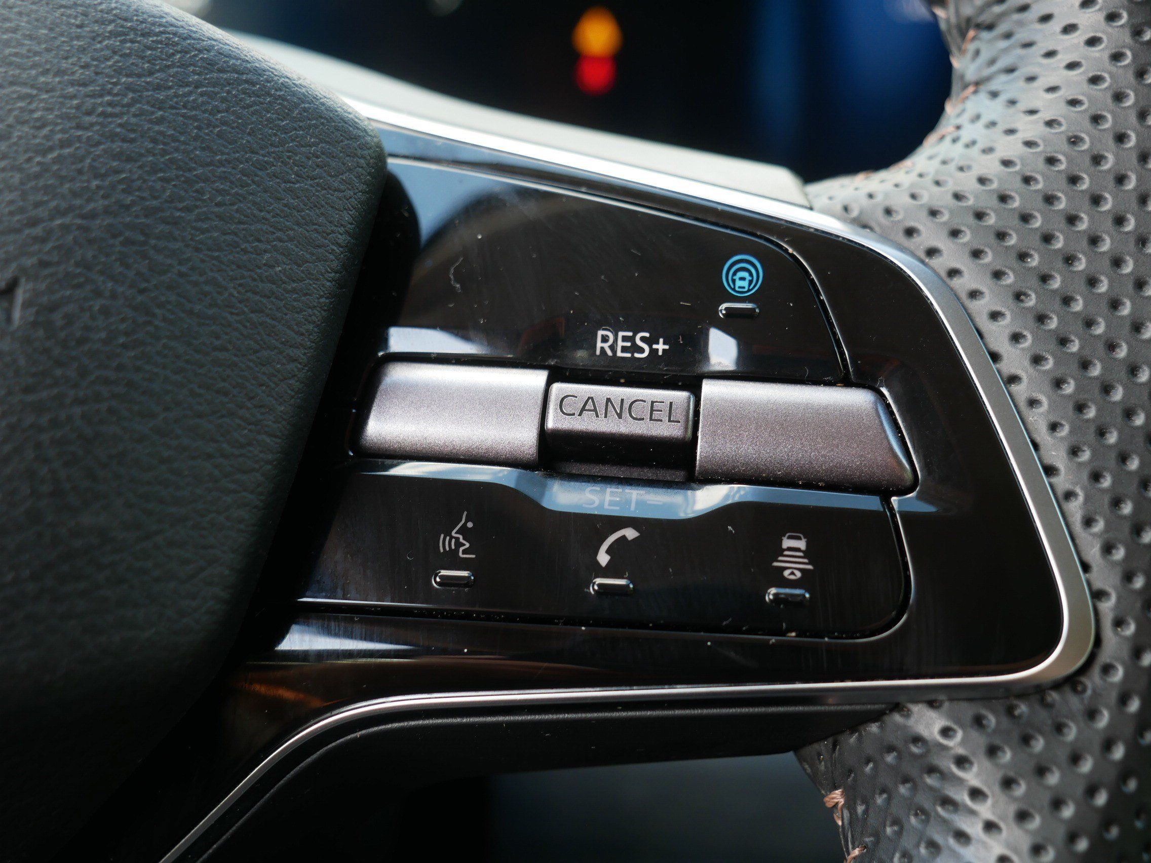 Certified 2024 Nissan Ariya AWD image 27