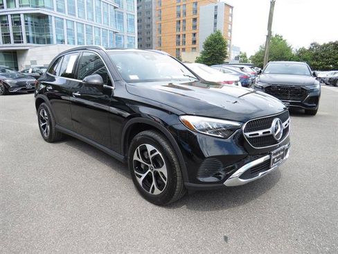 Used 2026 Mercedes-Benz GLC 350e 4MATIC image 5