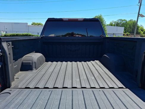 Used 2019 Chevrolet Silverado 1500 RST AWD/4WD image 31