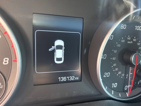 Used 2018 Hyundai Elantra Sport image 15