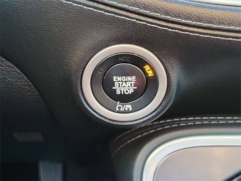 Used 2020 Dodge Challenger GT w/ Plus Package image 8