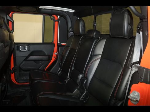 Used 2020 Jeep Gladiator Rubicon image 29