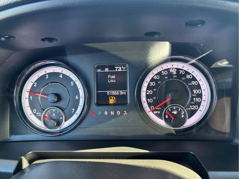 Used 2023 RAM 1500 Classic SLT AWD/4WD image 23