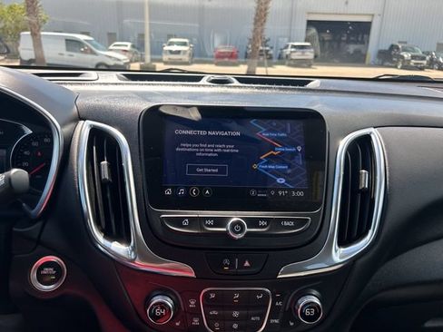 Used 2022 Chevrolet Equinox LT FWD image 14