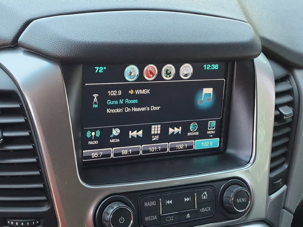 Certified 2017 Chevrolet Tahoe LT w/ Luxury Package AWD/4WD image 19