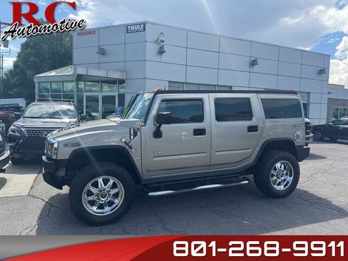 Used 2004 HUMMER H2 image 1