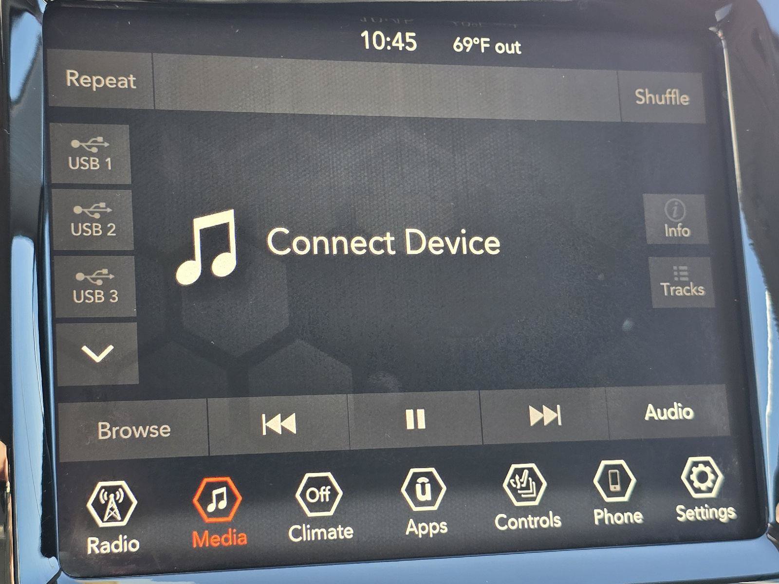 Used 2019 Jeep Cherokee Limited AWD/4WD image 22