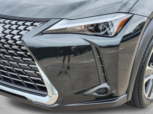 New 2026 Lexus UX 300h FWD image 20