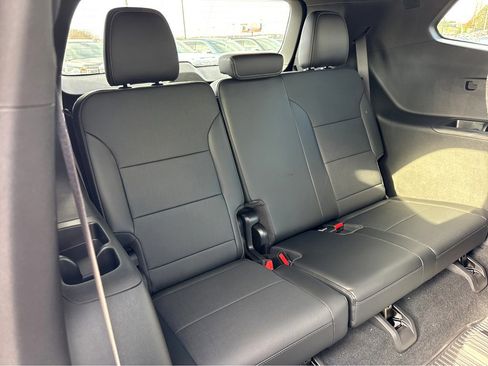 New 2026 Buick Enclave Preferred image 7