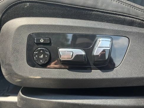 Used 2026 BMW X6 M60i w/ Climate Comfort Package AWD/4WD image 13