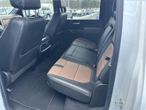 Certified 2021 Chevrolet Silverado 3500 High Country w/ Z71 Off-Road Package image 8