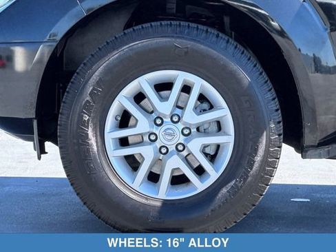 Used 2018 Nissan Frontier SV RWD image 26