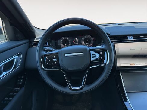 New 2026 Land Rover Range Rover Velar S AWD/4WD image 12