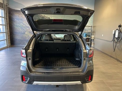 Used 2021 Subaru Outback Limited image 36