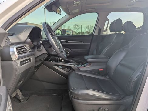 Used 2022 Kia Telluride S image 12