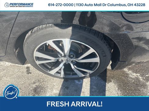 Used 2017 Nissan Maxima Platinum image 11