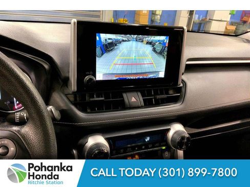 Used 2025 Toyota RAV4 XLE image 24