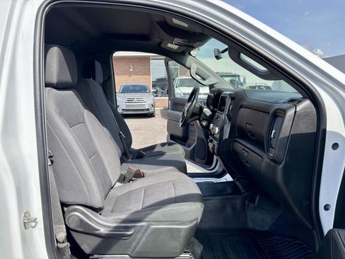 Used 2022 GMC Sierra 2500 Pro w/ Convenience Package AWD/4WD image 13