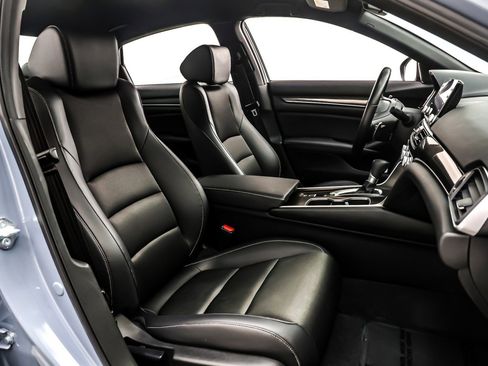 Used 2022 Honda Accord Sport image 7