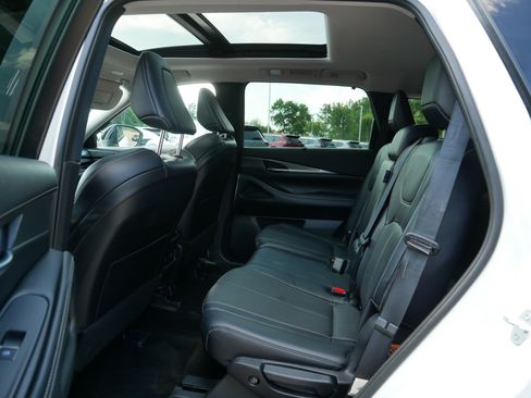 Used 2023 INFINITI QX60 Luxe w/ Cargo Package AWD/4WD image 35