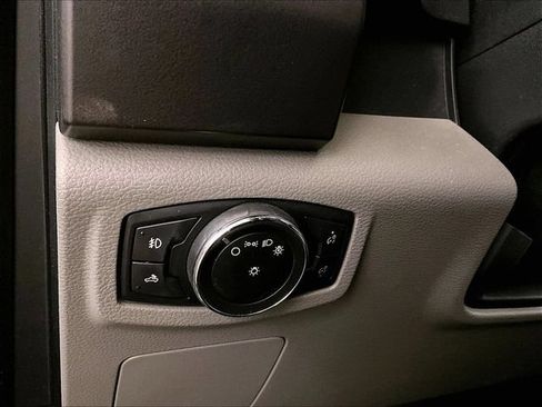 Used 2017 Ford F150 XLT AWD/4WD image 30