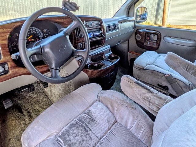 Used 1999 Chevrolet Express 1500 w/ Convenience Pkg RWD image 6