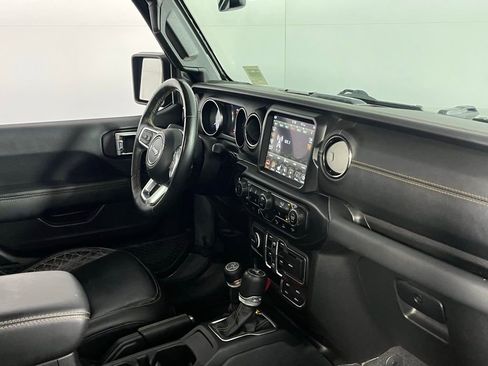 Used 2023 Jeep Wrangler High Altitude image 34