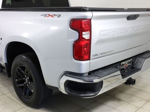 Used 2019 Chevrolet Silverado 1500 LT AWD/4WD image 41