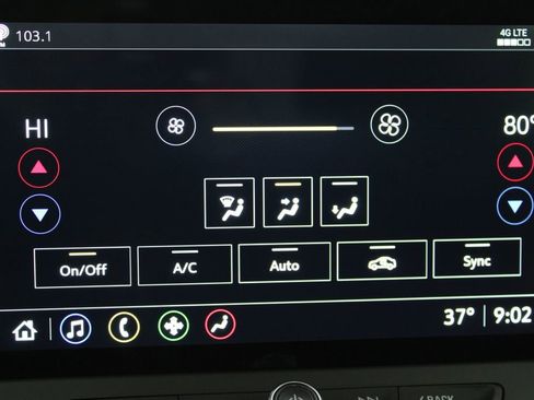 Used 2025 Chevrolet Blazer LT image 42