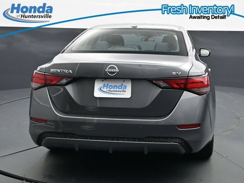 Used 2024 Nissan Sentra SV FWD image 8