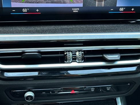 Used 2023 BMW 330i Sedan w/ Driving Assistance Package RWD image 19