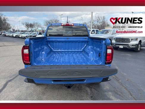 New 2026 GMC Canyon Elevation image 6