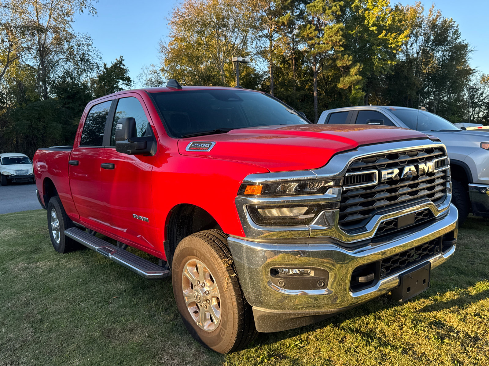 Used 2026 RAM 2500 Big Horn AWD/4WD image 3