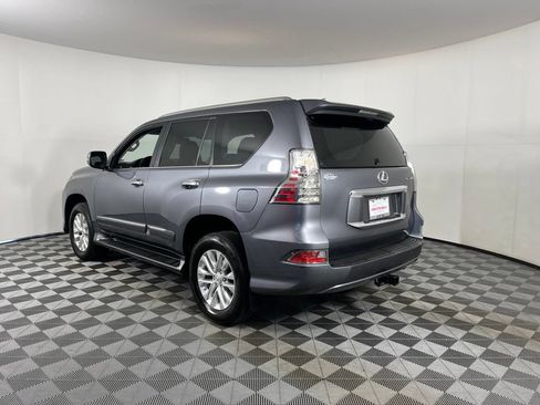 Used 2018 Lexus GX 460 Premium w/ Premium Package AWD/4WD image 14