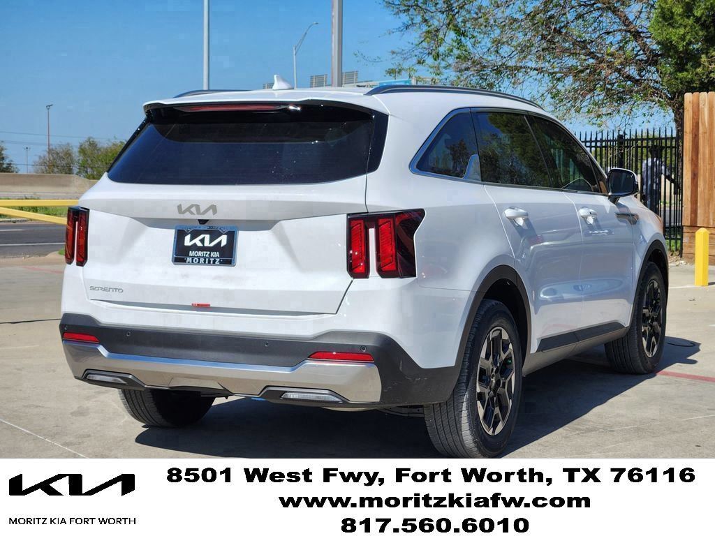New 2026 Kia Sorento S FWD image 4